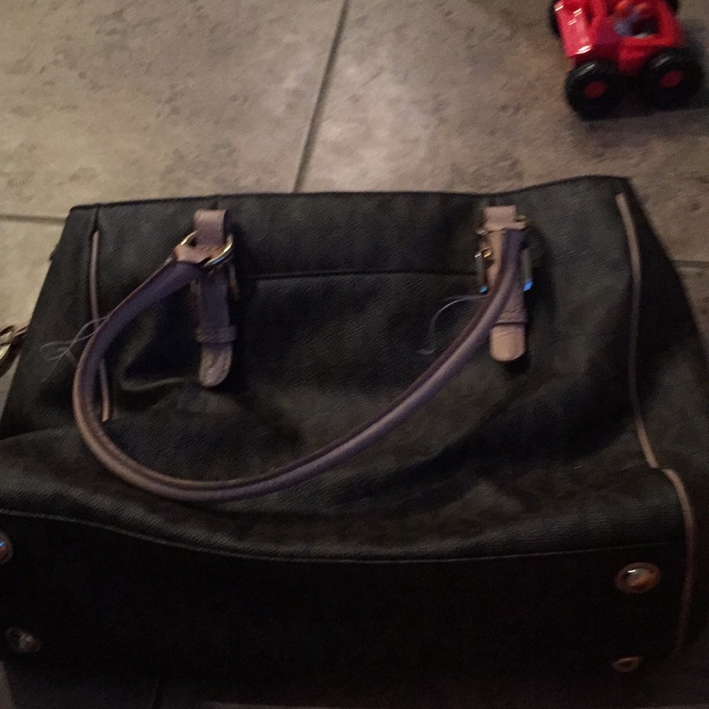 Purse - Picture 2 of 5